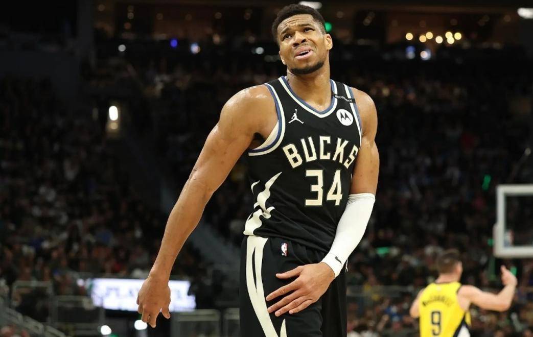 字母哥三巨头联手，库里得分突破，全明星入选冲击季后赛！