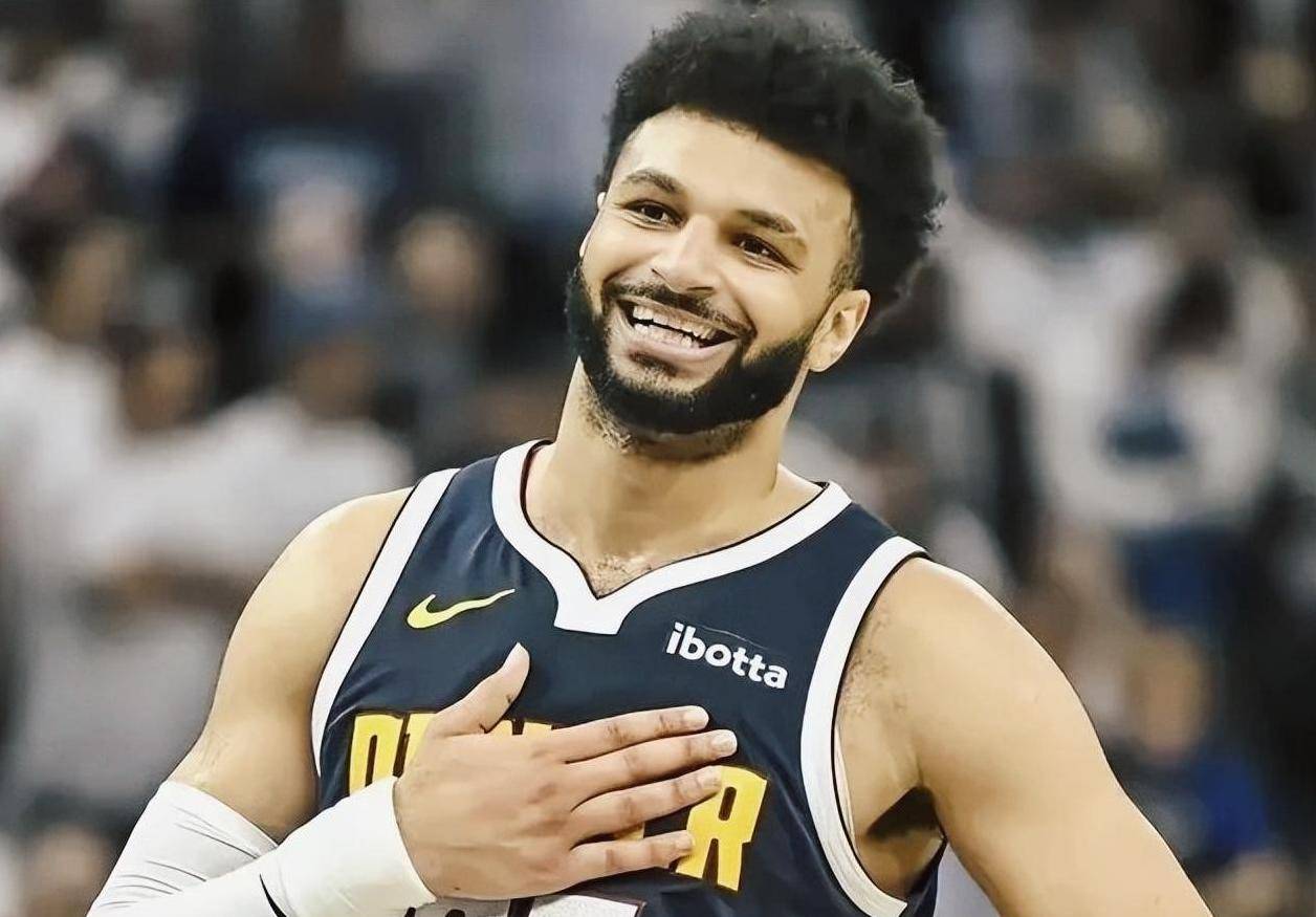 穆雷重返赛场,刷新纪录首场状态出色,尤文图斯观众沸腾!